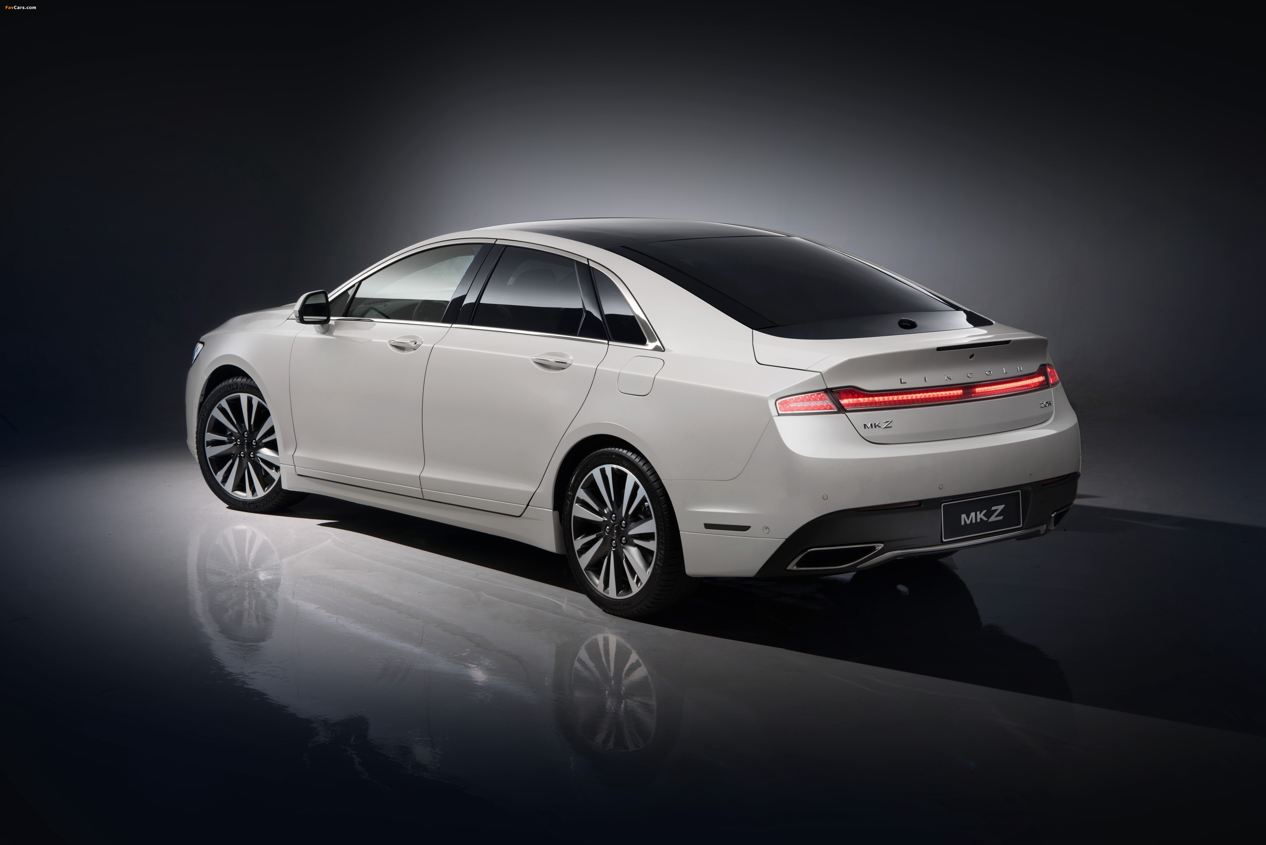 Lincoln MKZ H China 2017 pictures (4096 x 2734)