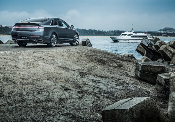 Pictures of Lincoln MKZ H China 2017