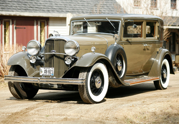 Images of Lincoln KB 4-door Sedan 1932