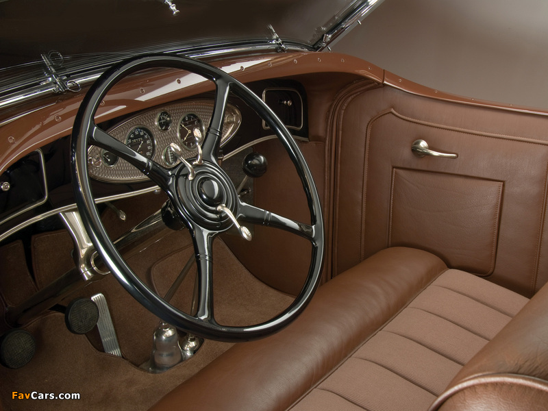Images of Lincoln Model KB Dual Windshield Phaeton by Brunn 1932 (800 x 600)