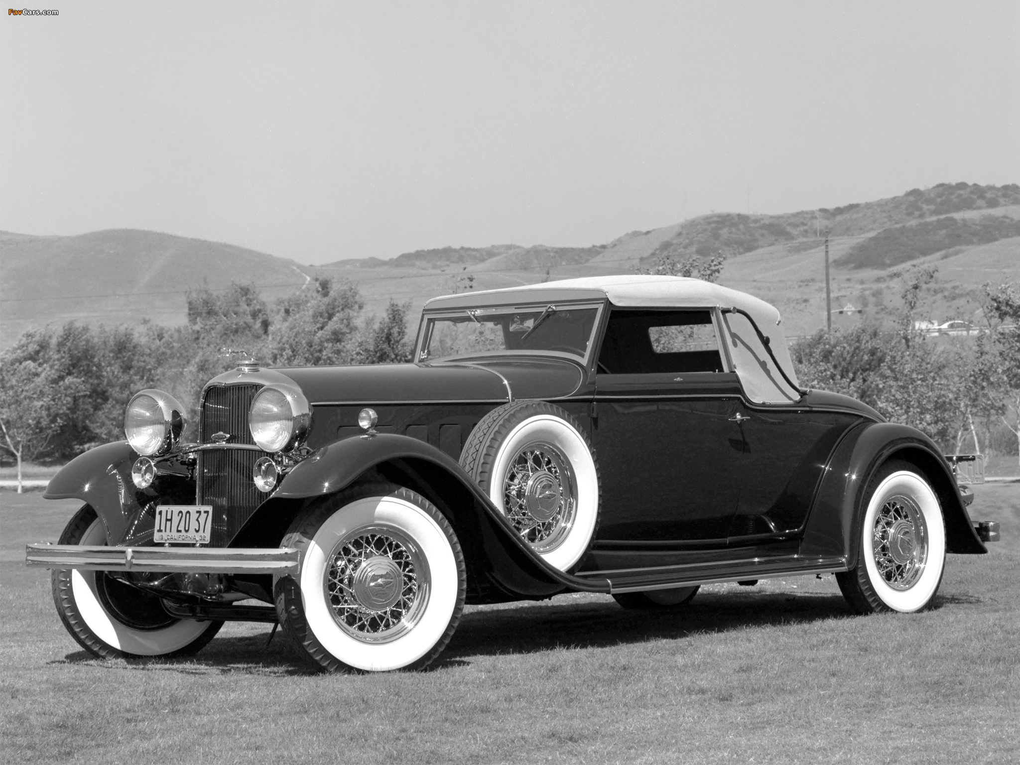 Lincoln Model KB Convertible Roadster by LeBaron 1932 photos (2048 x 1536)
