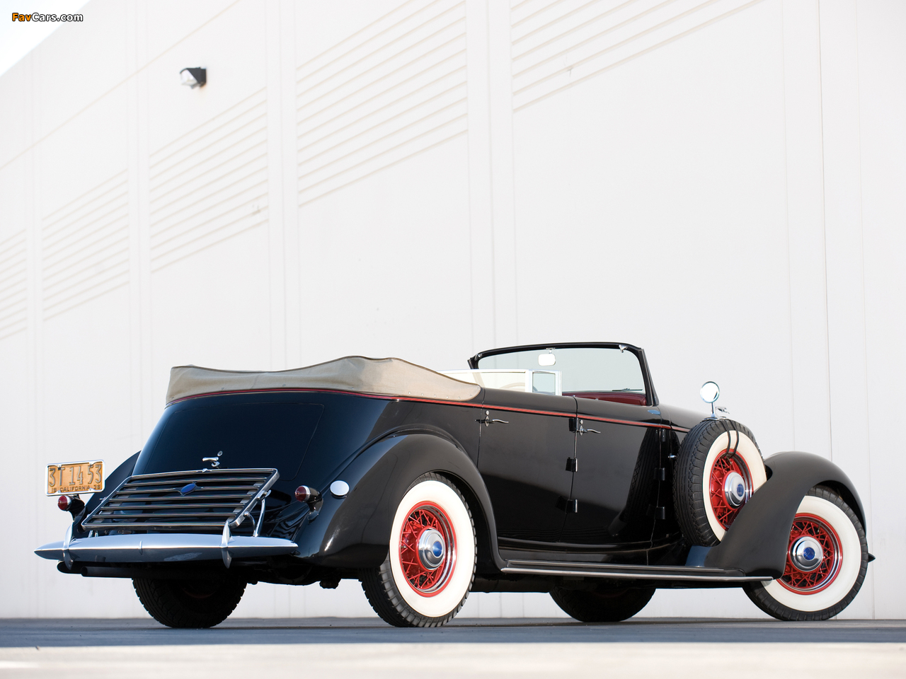 Lincoln Model K Dual Windshield Convertible Sedan by LeBaron 1936 wallpapers (1280 x 960)