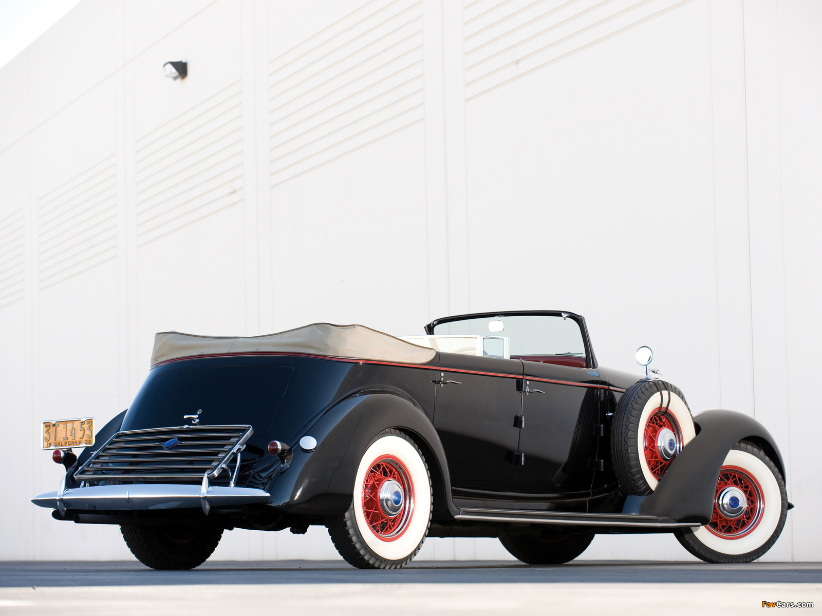 Lincoln Model K Dual Windshield Convertible Sedan by LeBaron 1936 wallpapers (1600 x 1200)
