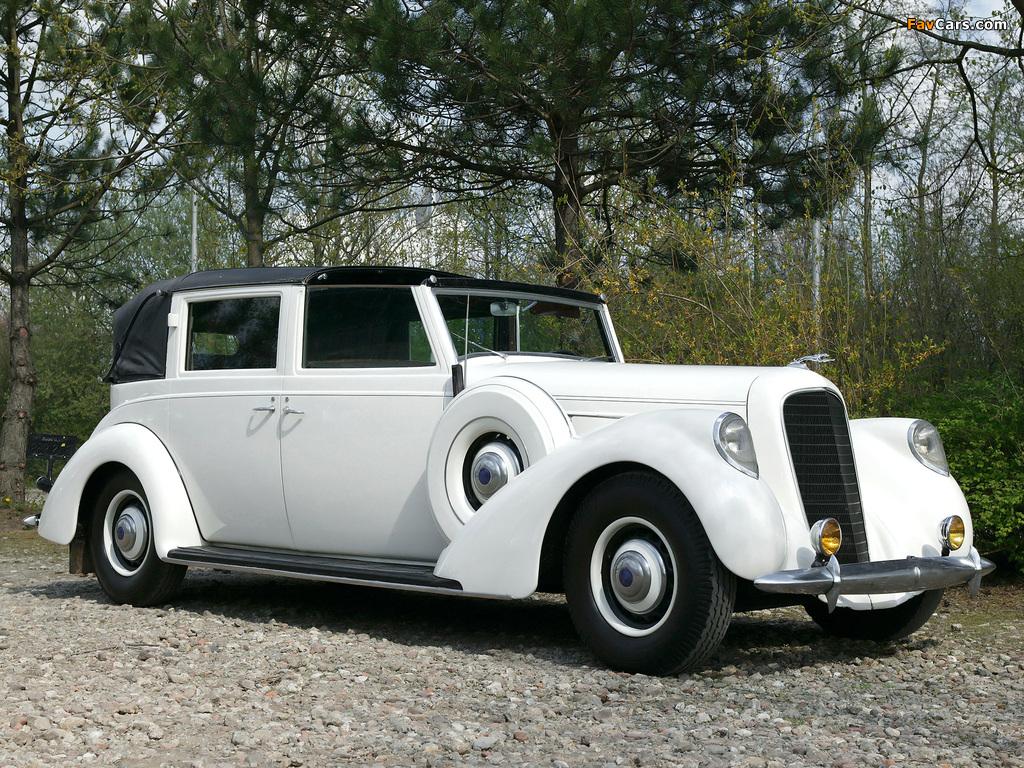 Lincoln Model K Semi-Collapsible Town Car by Brunn 1937 photos (1024 x 768)