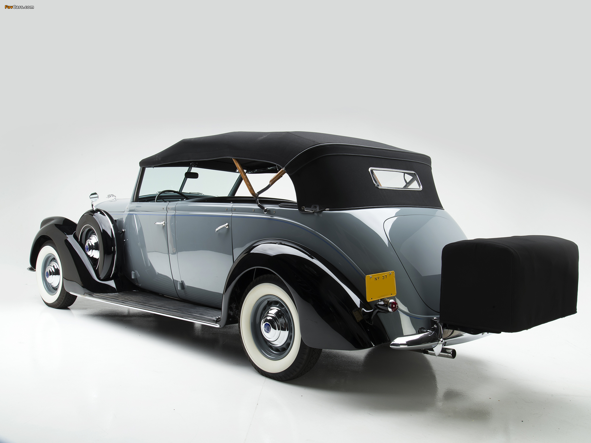 Lincoln Model K 7-passenger Touring by Willoughby 1937 photos (2048 x 1536)