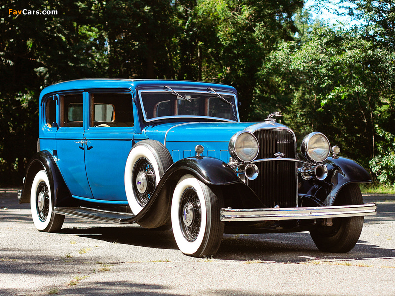 Lincoln KB 4-door Sedan 1932 images (800 x 600)