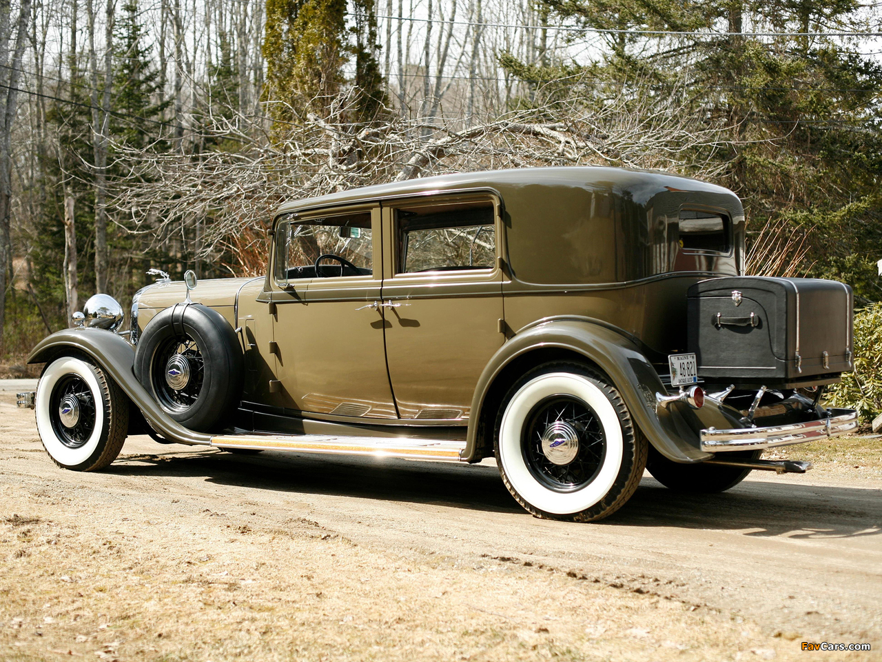 Photos of Lincoln KB 4-door Sedan 1932 (1280 x 960)