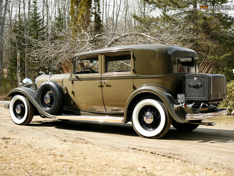 Photos of Lincoln KB 4-door Sedan 1932 (800 x 600)