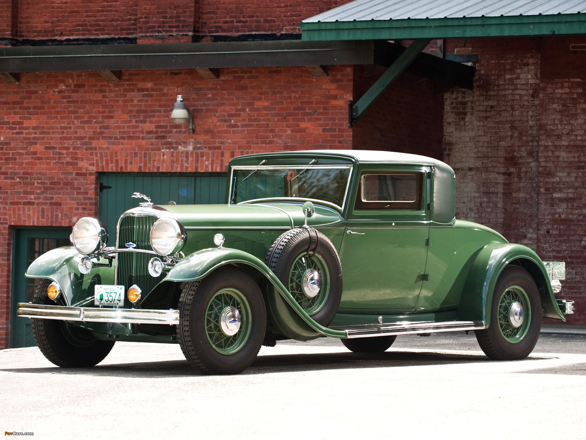 Photos of Lincoln Model KB Coupe by Judkins 1932 (2048 x 1536)
