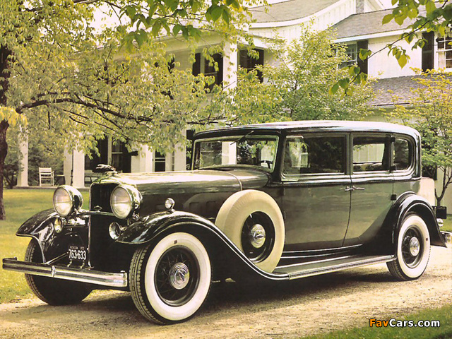 Photos of Lincoln KB 4-door Sedan 1932 (640 x 480)