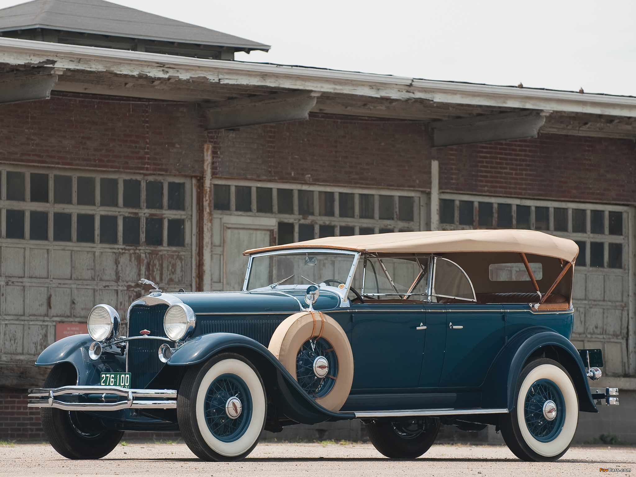 Photos of Lincoln Model L Dual Cowl Phaeton 1931 (2048 x 1536)