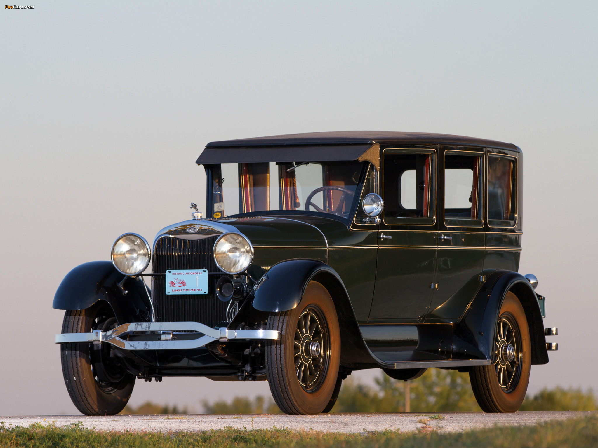 Pictures of Lincoln Model L Limousine 1927 (2048 x 1536)