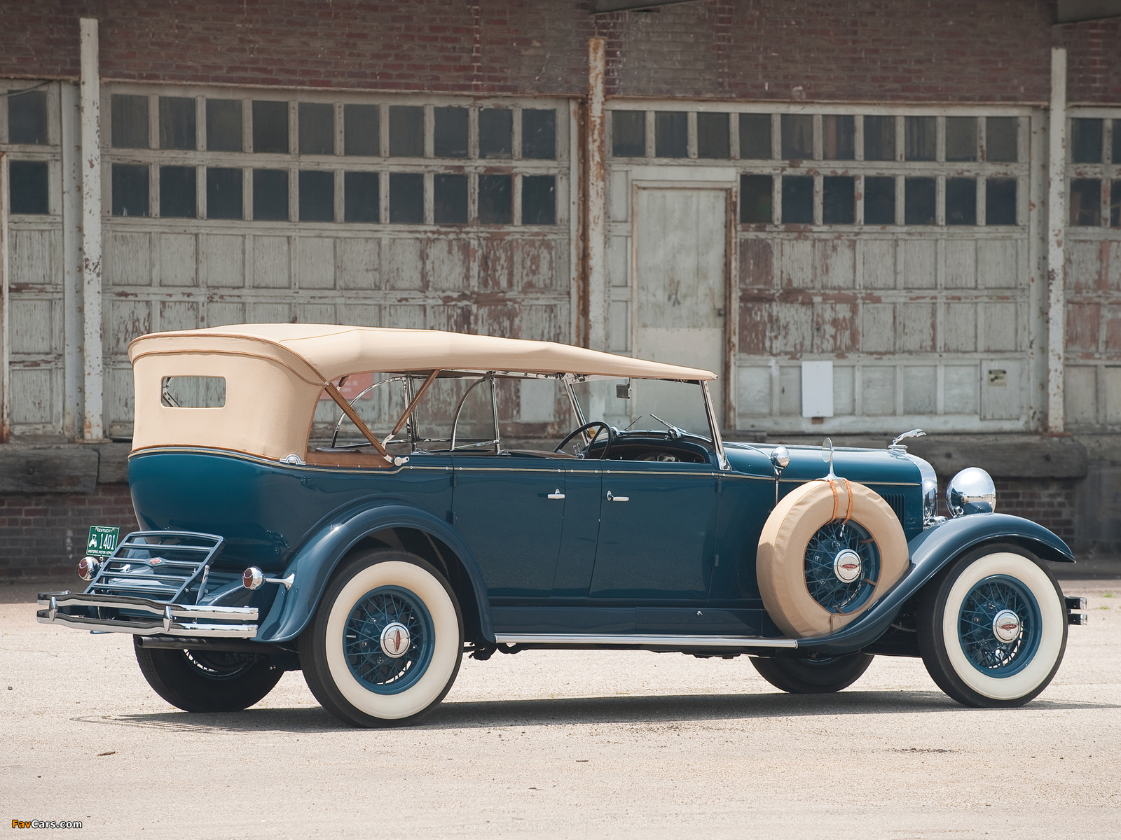 Lincoln Model L Dual Cowl Phaeton 1931 wallpapers (1600 x 1200)