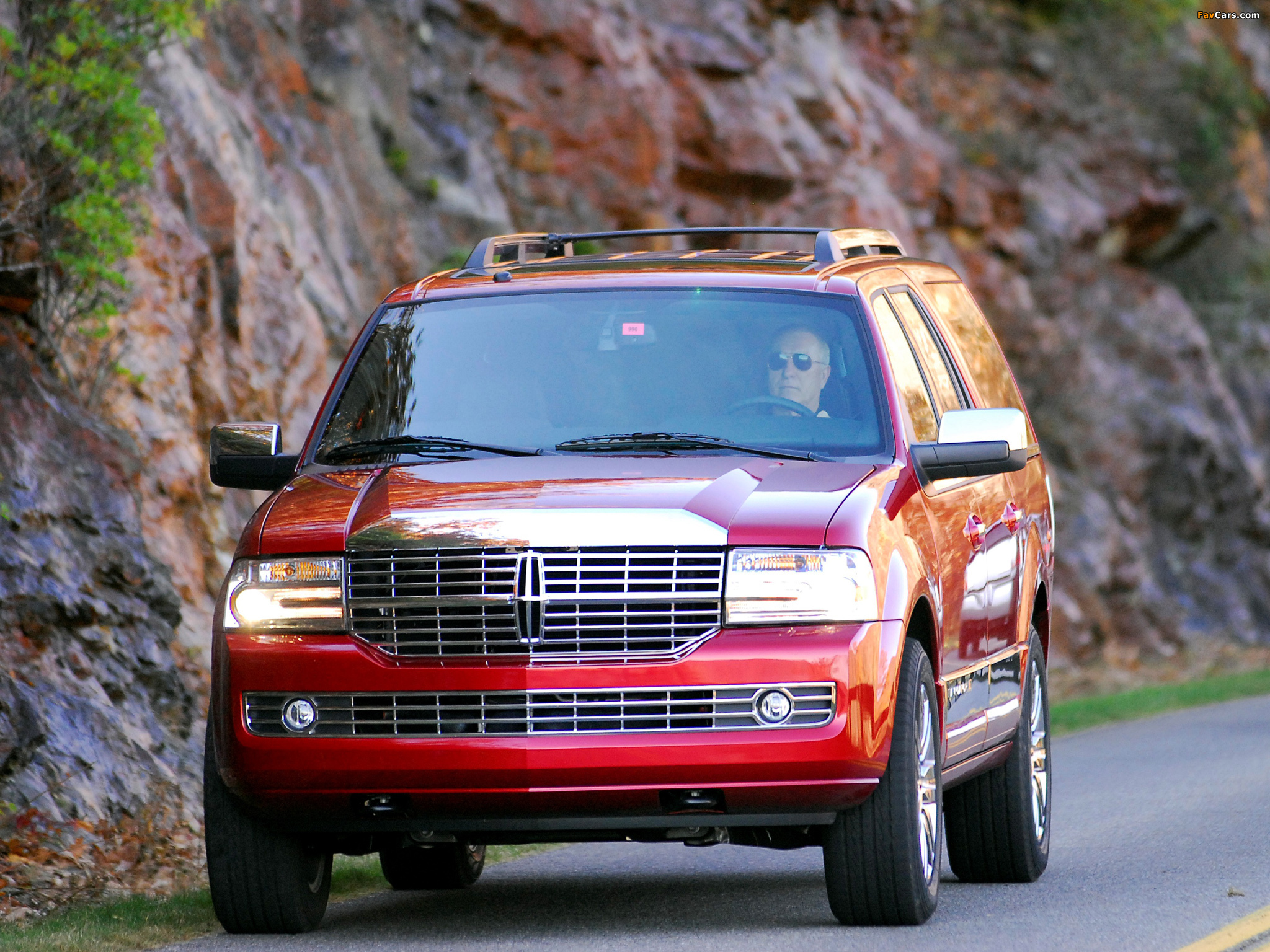 Images of Lincoln Navigator L 2007 (2048 x 1536)