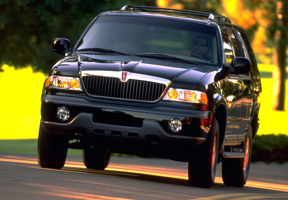 Lincoln Navigator 1997–2002 photos