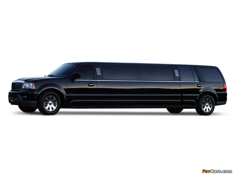 Lincoln Navigator Krystal Limousine (U228) 2002–06 photos (800 x 600)