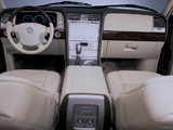 Lincoln Navigator 2003–06 images