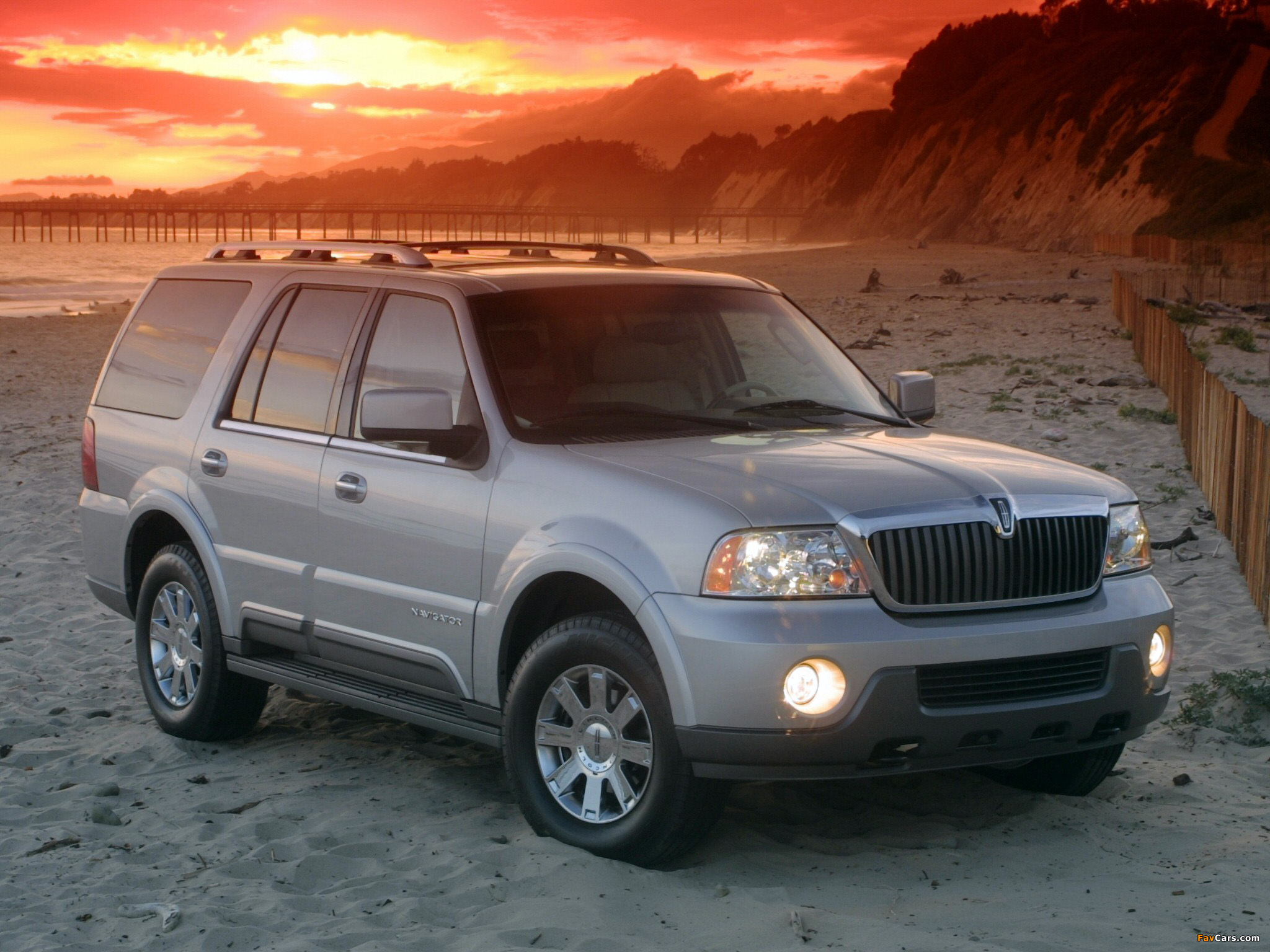 Lincoln Navigator 2003–06 photos (2048 x 1536)