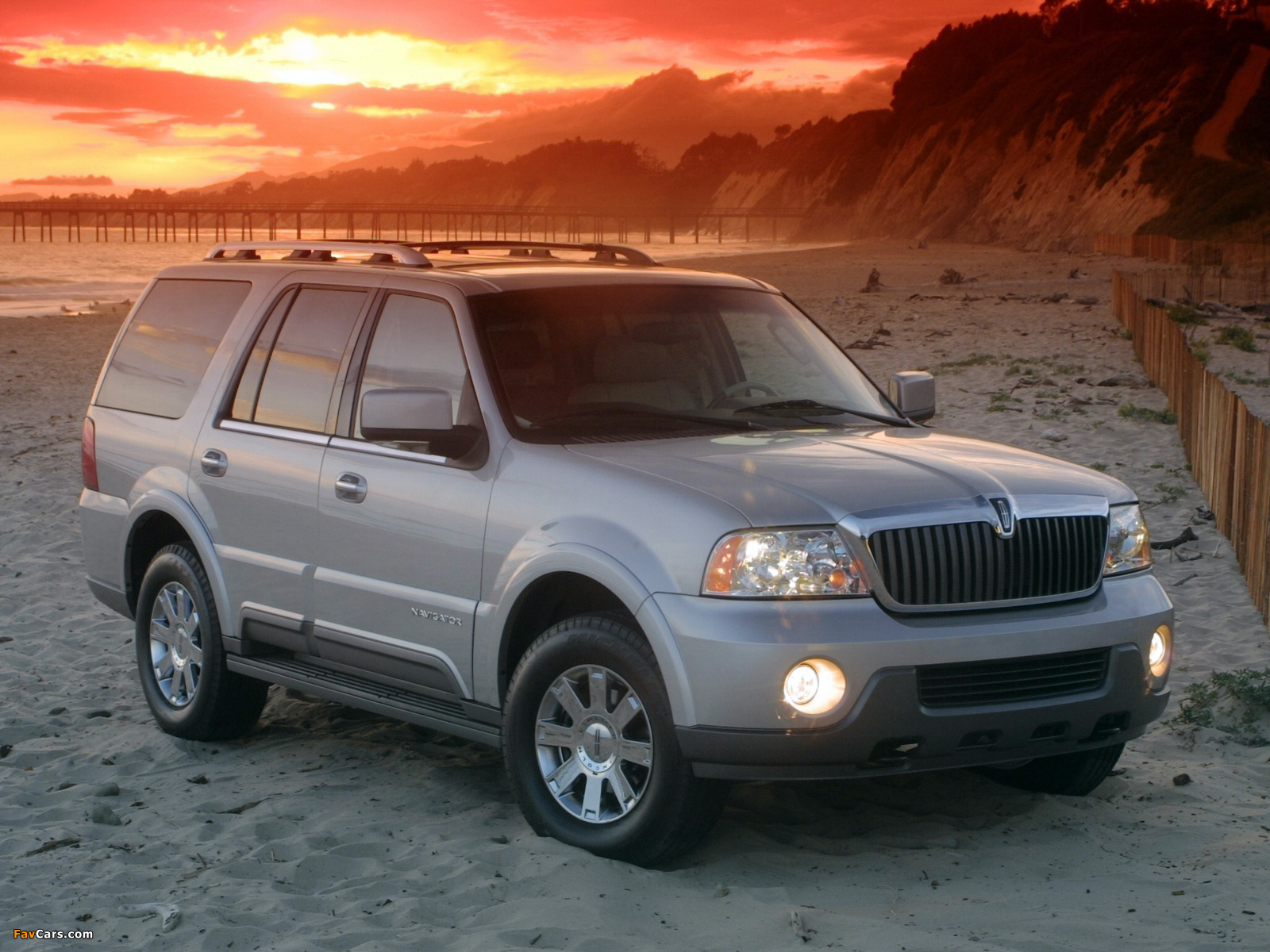 Lincoln Navigator 2003–06 photos (1600 x 1200)