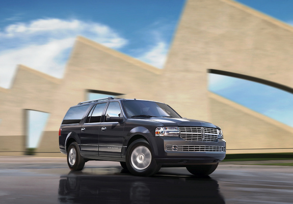 Pictures of Lincoln Navigator L 2007