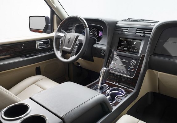 Pictures of Lincoln Navigator 2014