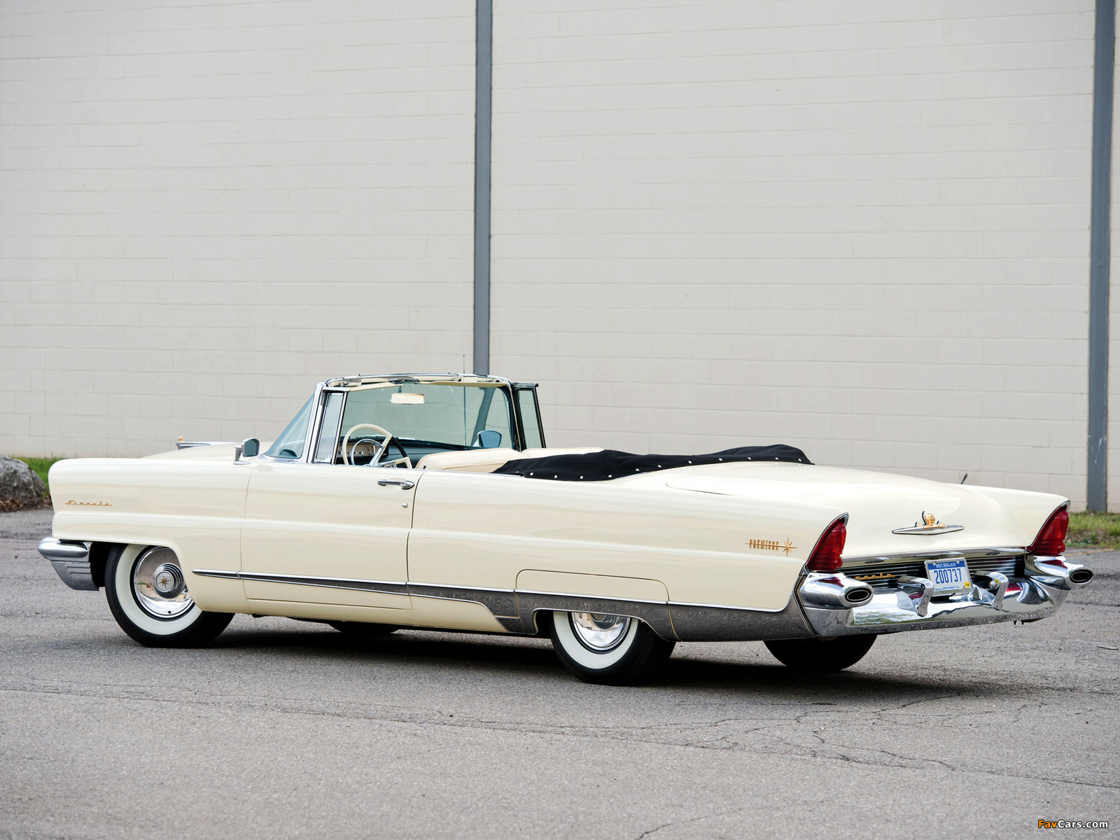 Lincoln Premiere Convertible 1956 pictures (1600 x 1200)