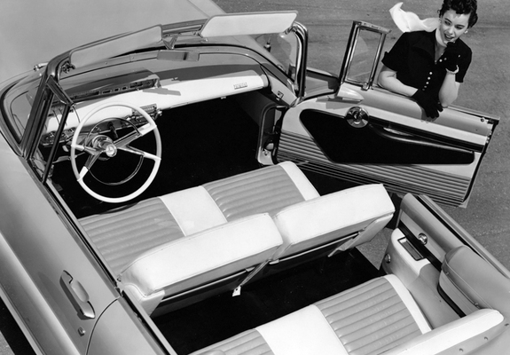 Photos of Lincoln Premiere Convertible 1956