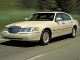 Images of Lincoln Town Car 1998–2003