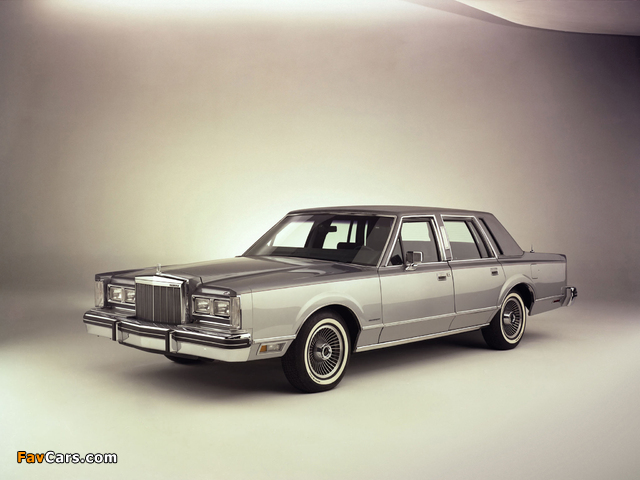 Lincoln Town Car Cartier Designer Series 1981–85 wallpapers (640 x 480)