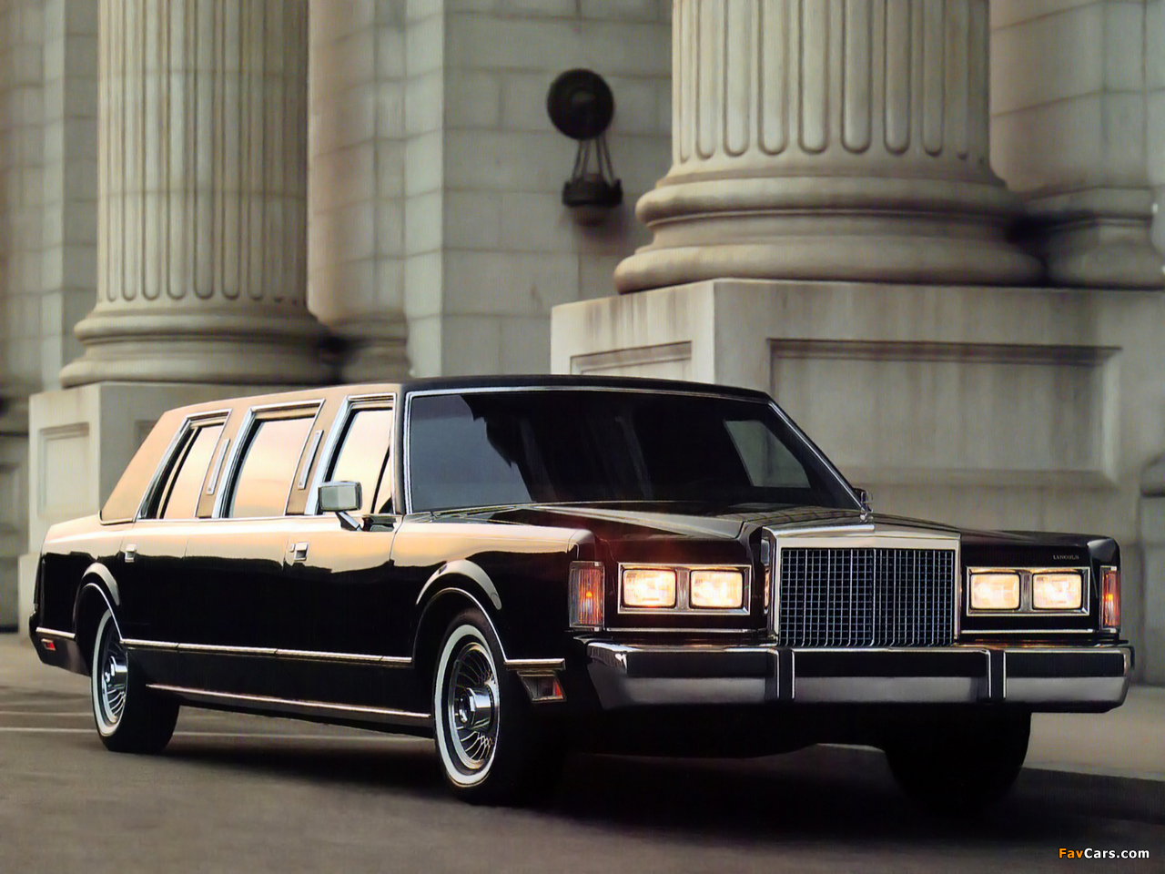 Lincoln Town Car Limousine 1985–89 wallpapers (1280 x 960)
