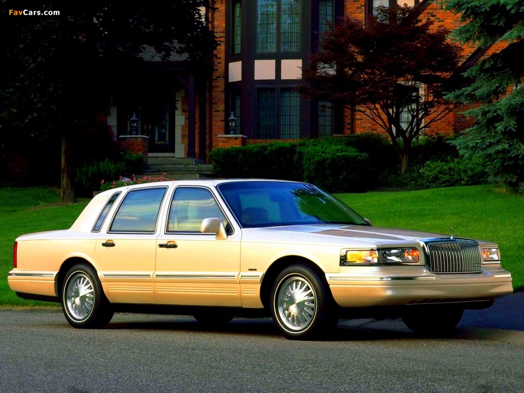 Lincoln Town Car 1994–97 wallpapers (1024 x 768)