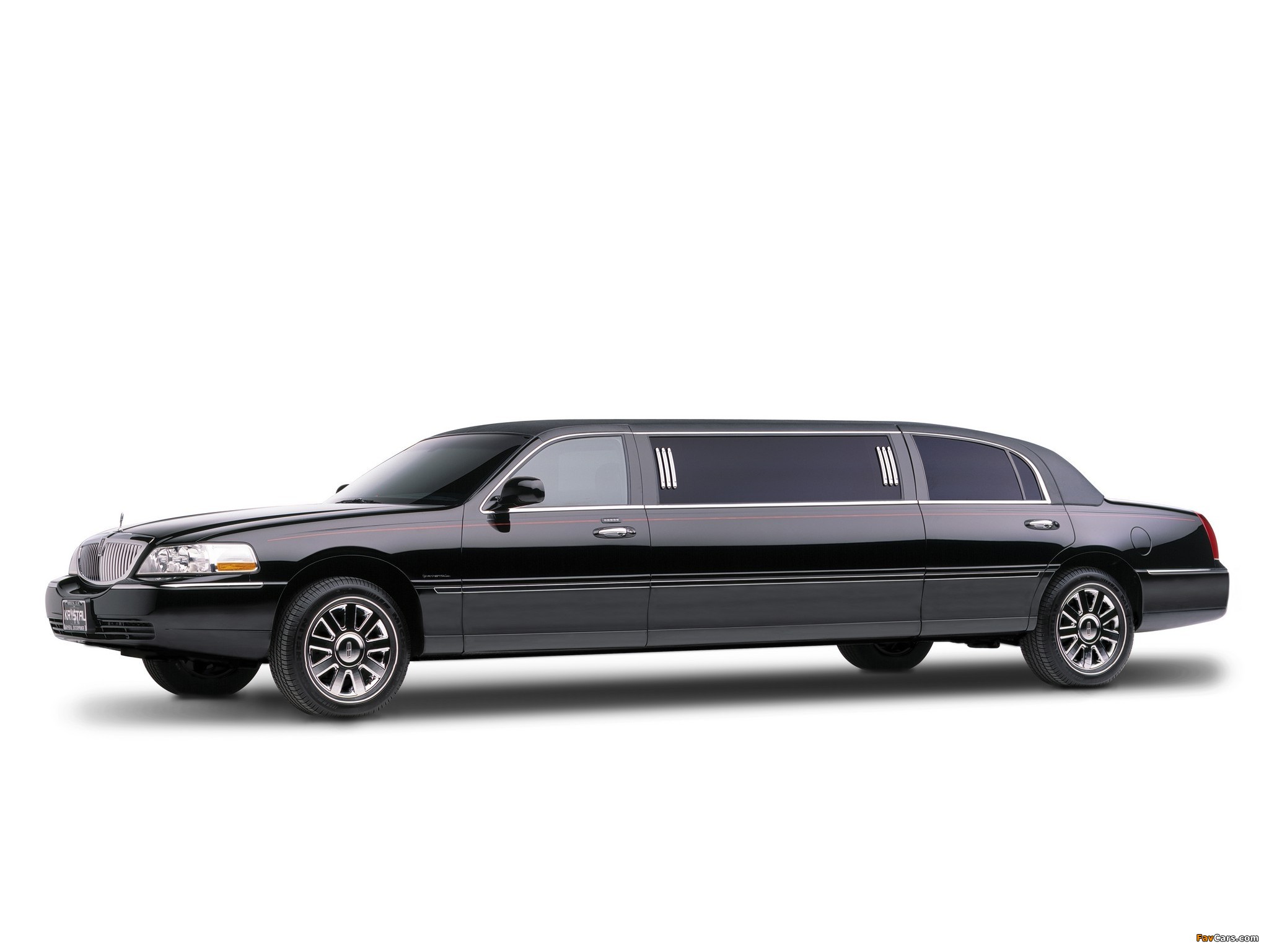 Lincoln Town Car Krystal 120V Limousine 2003–11 wallpapers (2048 x 1536)
