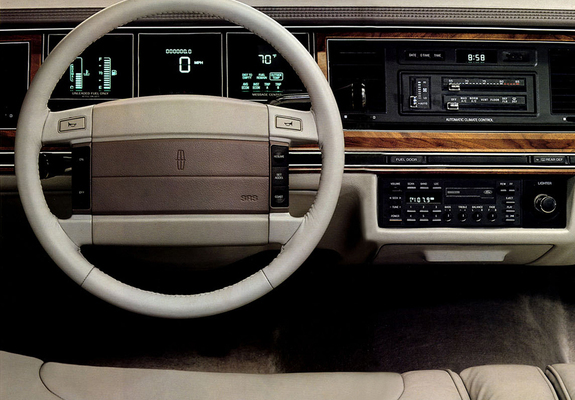Lincoln Town Car 1990–92 images