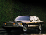 Photos of Lincoln Town Car 1992–94