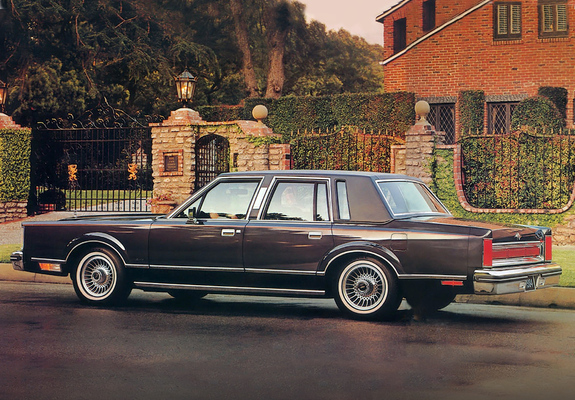 Lincoln Town Car 1981–85 wallpapers
