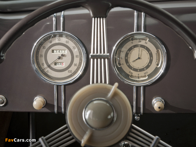 Images of Lincoln Zephyr 4-door Sedan (900-902) 1936 (640 x 480)