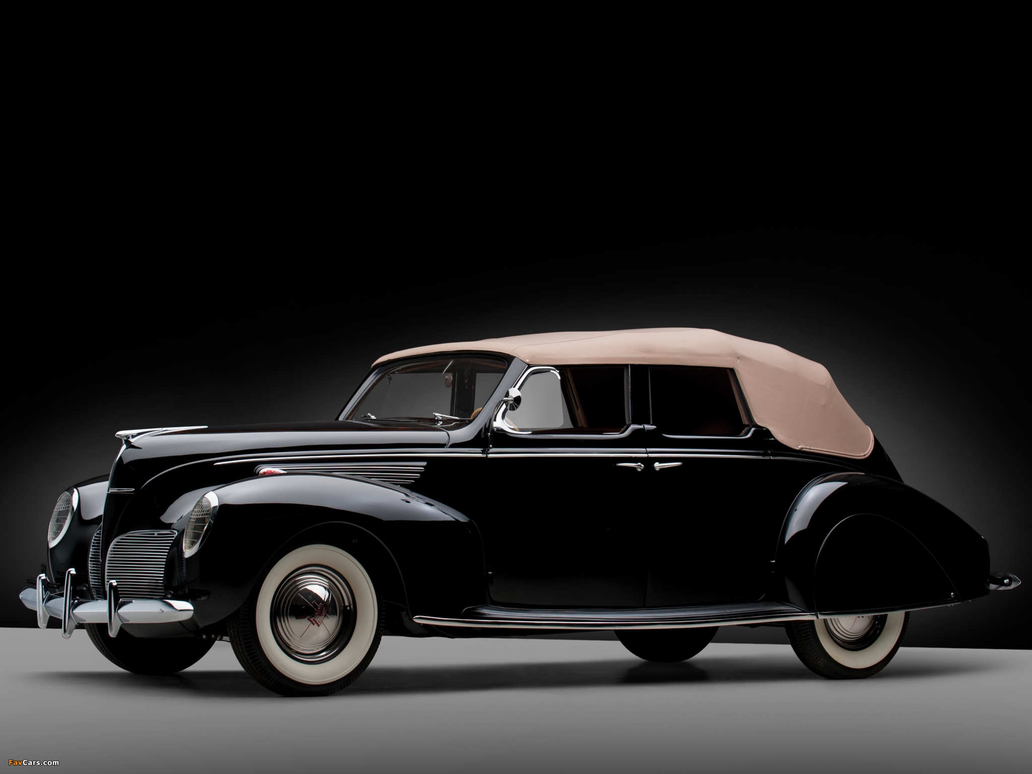 Images of Lincoln Zephyr Convertible Sedan (86H-740) 1938 (2048 x 1536)