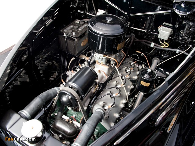 Images of Lincoln Zephyr Coupe (86H-720) 1938 (640 x 480)