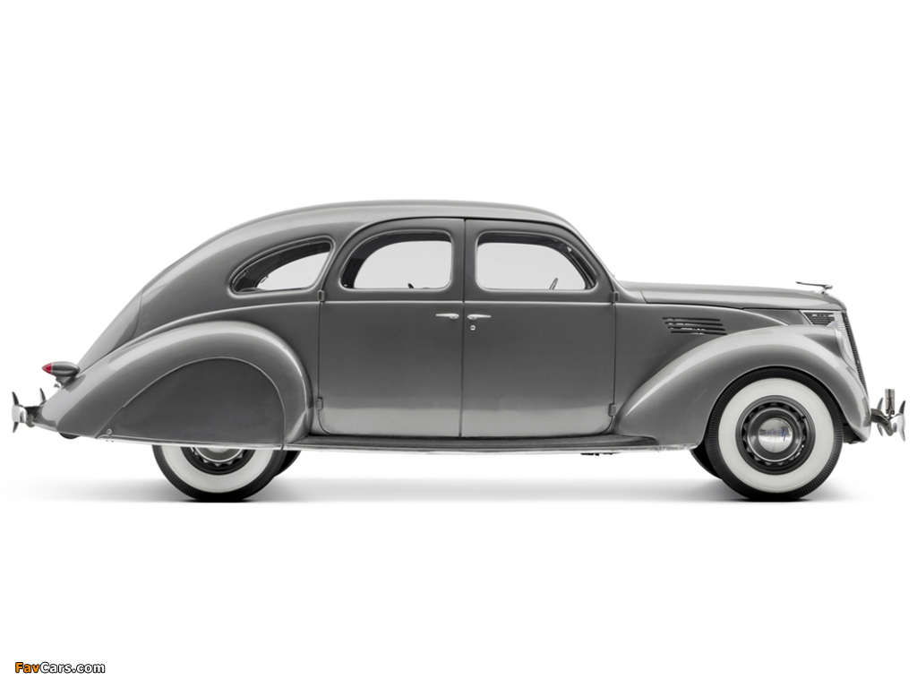 Lincoln Zephyr 4-door Sedan (900-902) 1936 photos (1024 x 768)