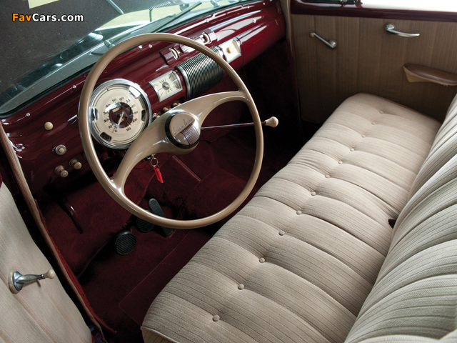 Lincoln Zephyr Club Coupe (06H-77) 1940 wallpapers (640 x 480)