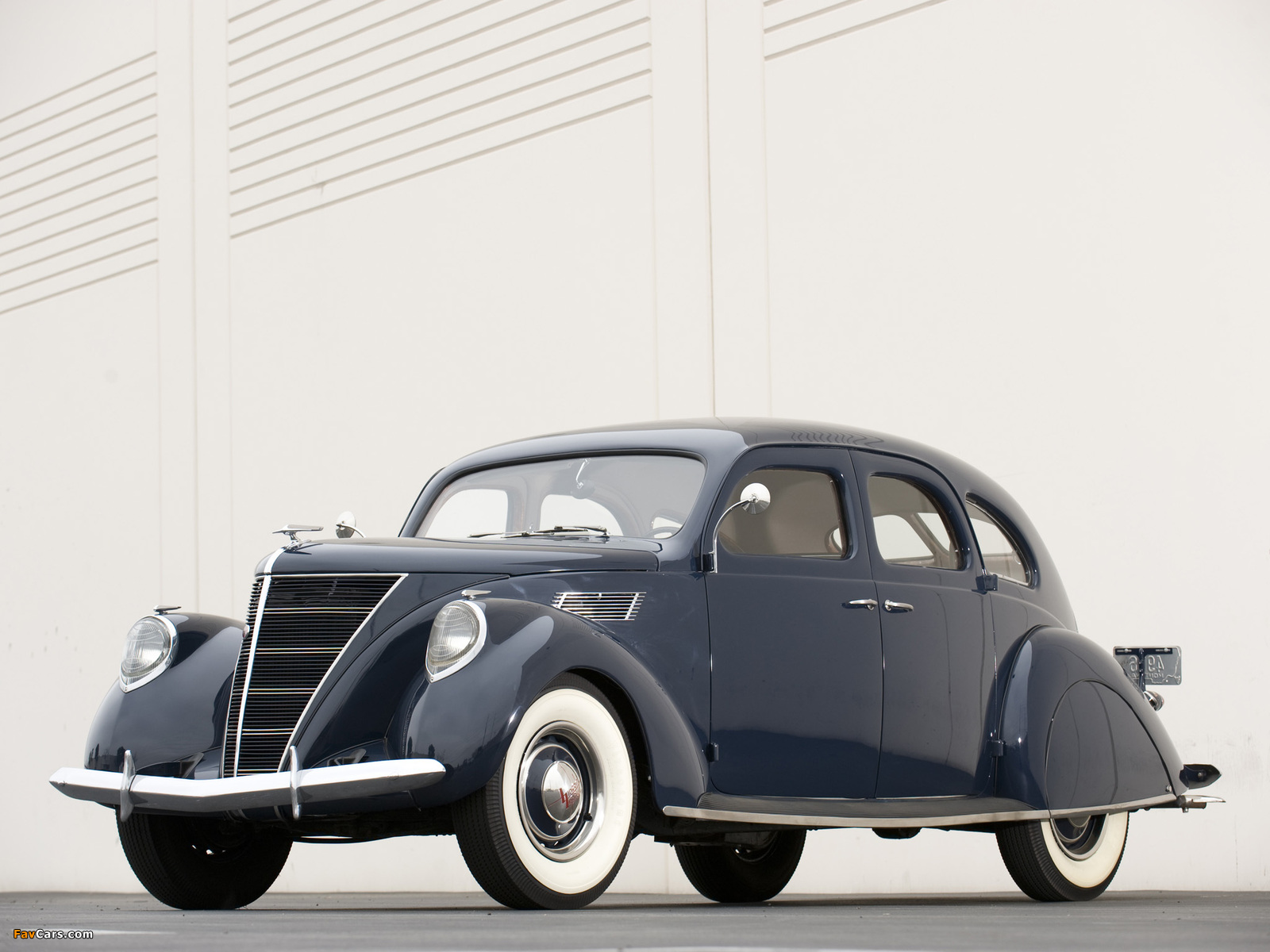 Photos of Lincoln Zephyr Sedan 1936–39 (1600 x 1200)