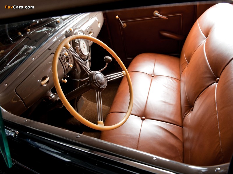 Photos of Lincoln Zephyr Convertible Sedan (86H-740) 1938 (800 x 600)