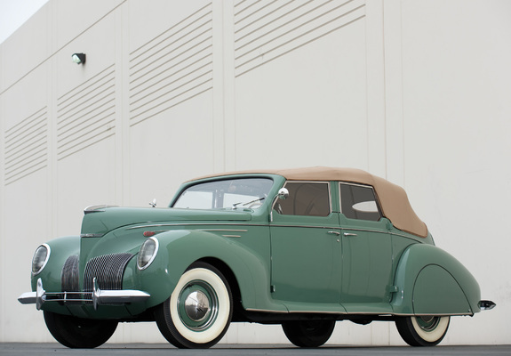Pictures of Lincoln Zephyr Convertible Sedan 1938