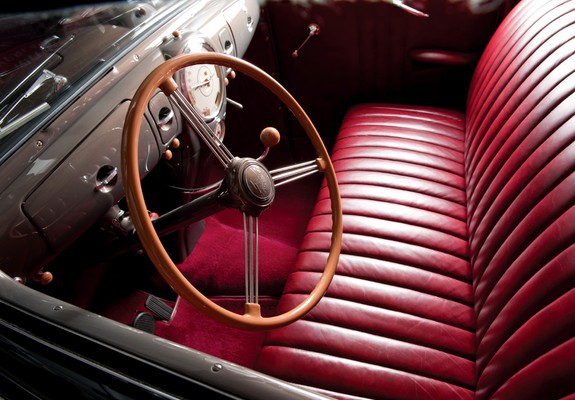 Pictures of Lincoln Zephyr Convertible Sedan 1939