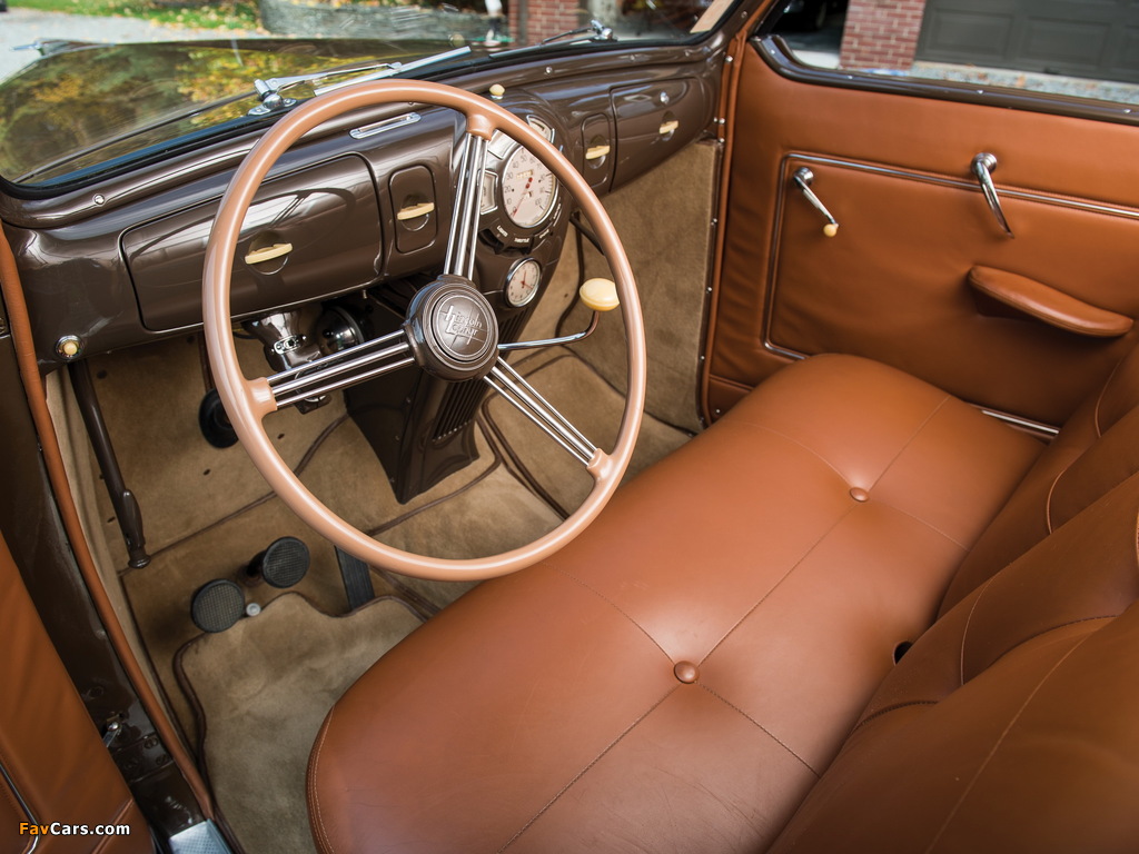 Lincoln Zephyr Convertible Coupe 1938 wallpapers (1024 x 768)