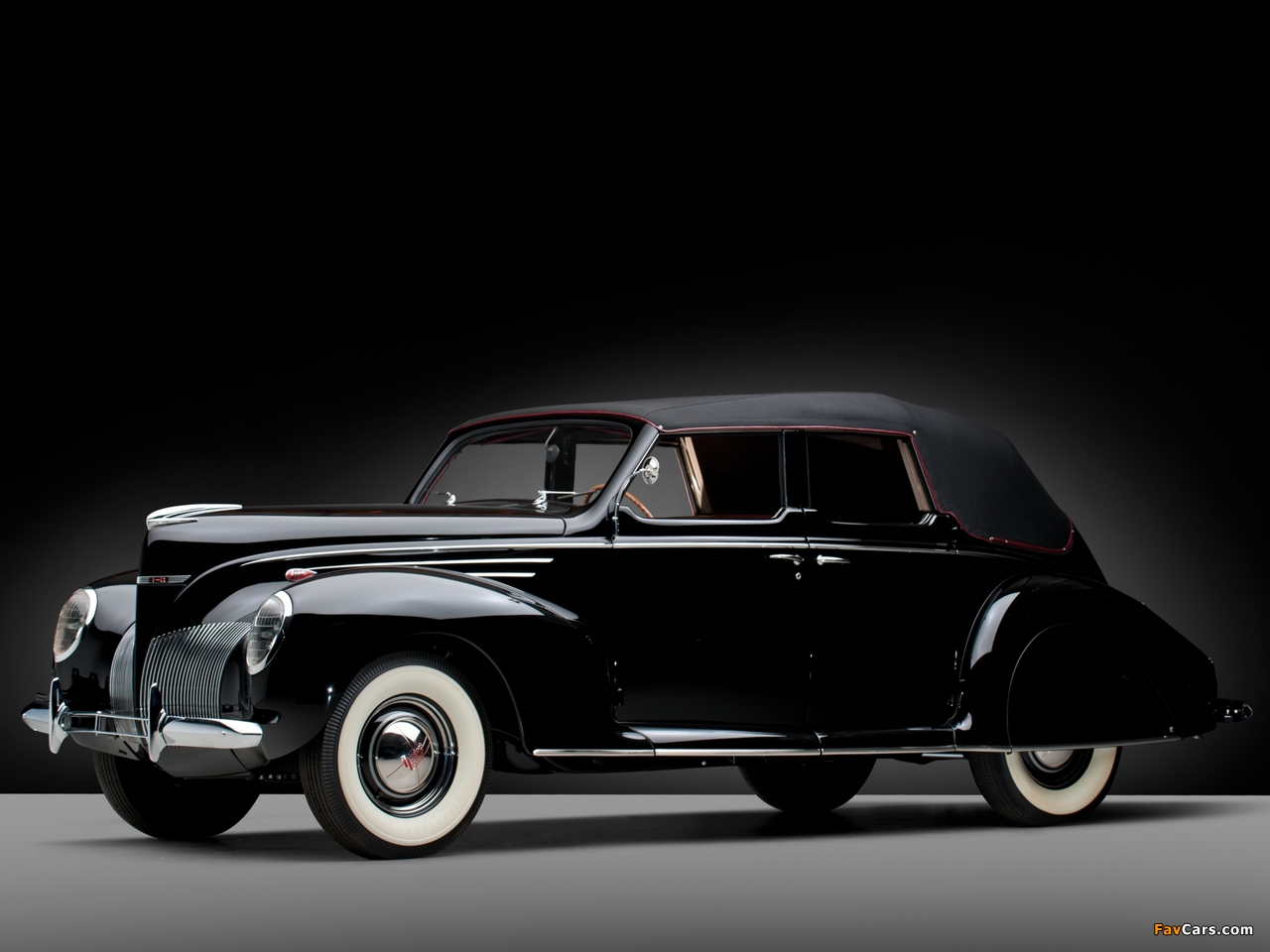 Lincoln Zephyr Convertible Sedan 1939 wallpapers (1280 x 960)