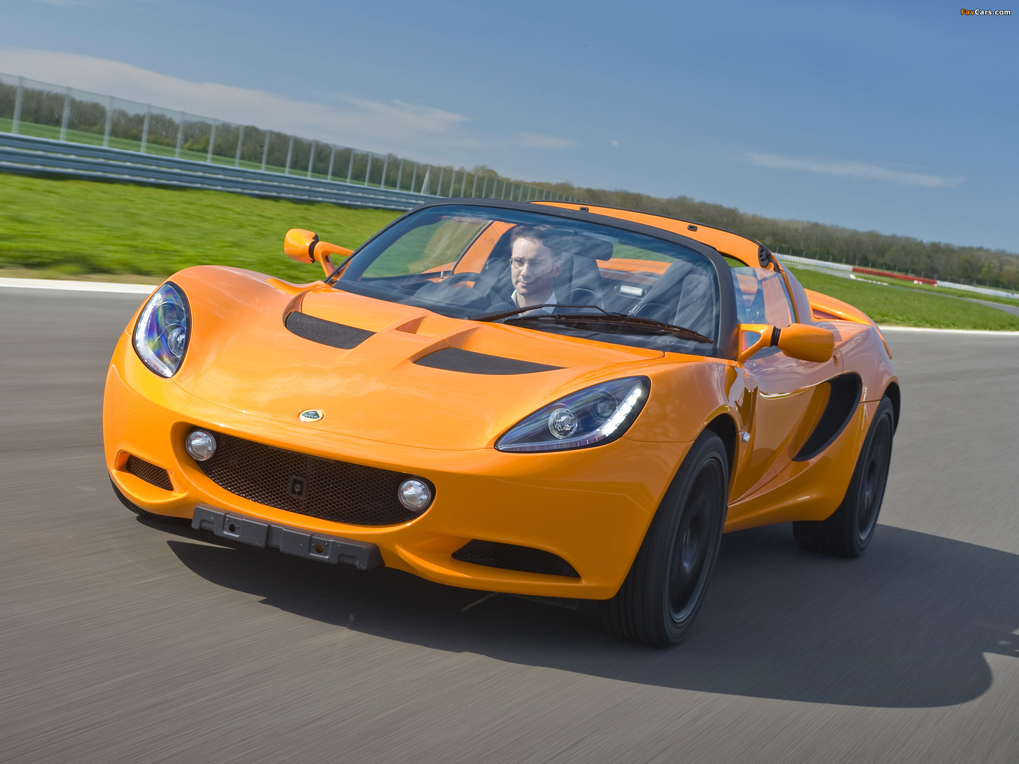 Pictures of Lotus Elise S UK-spec 2012 (2048 x 1536)