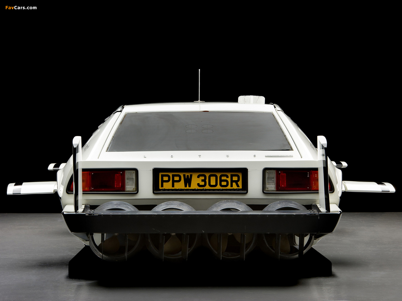 Photos of Lotus Esprit 007 The Spy Who Loved Me 1977 (1280 x 960)