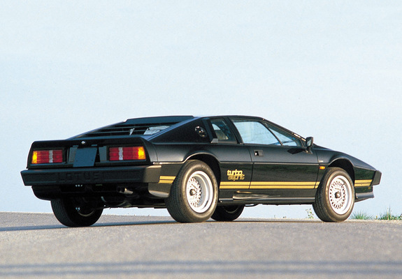 Lotus Turbo Esprit 1981–86 wallpapers