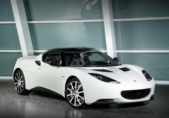 Photos of Lotus Evora Carbon Concept 2010